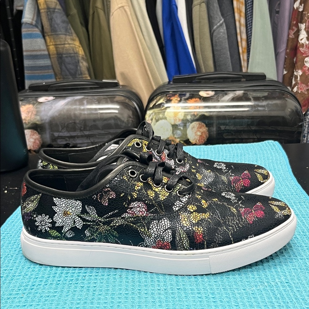 Robert Graham Black Floral Kobra Embossed Men’s Sneakers